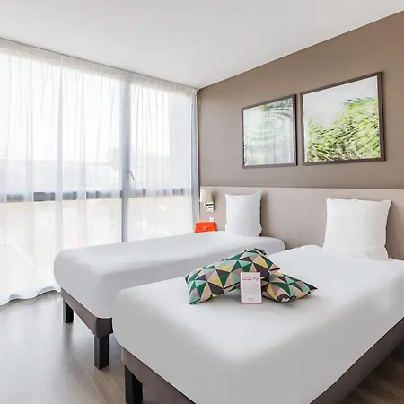 Hotel apartamentowy Appart'city Confort Rennes - Sevigne Cesson-Sévigné