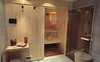 アパートシティ コンフォート レンヌ セッソン セビニェ アパートホテル 3*