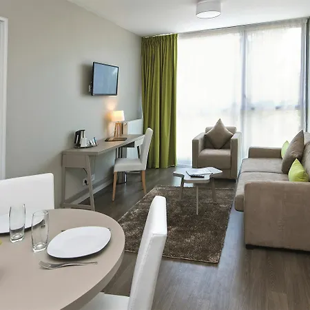 Aparthotel Appart'city Confort Rennes - Sevigne